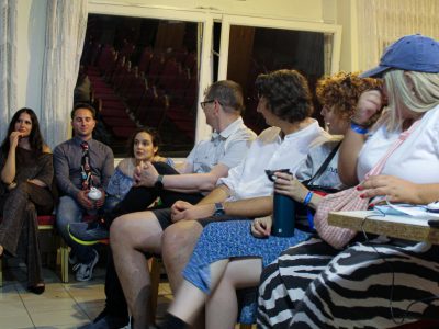 Miről beszélnek a táborvezetők takarodó után? – kulisszatitkok, amiket még nem hallottatok
